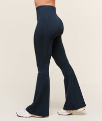 Everyday Seamless Flared Legging - Navy
