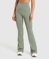 Elevate Flared Leggings 2.0 - Unit Green