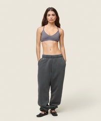everywear Relaxed Joggers - Black