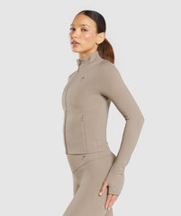 Elevate Tracktop - Lifestyle Brown
