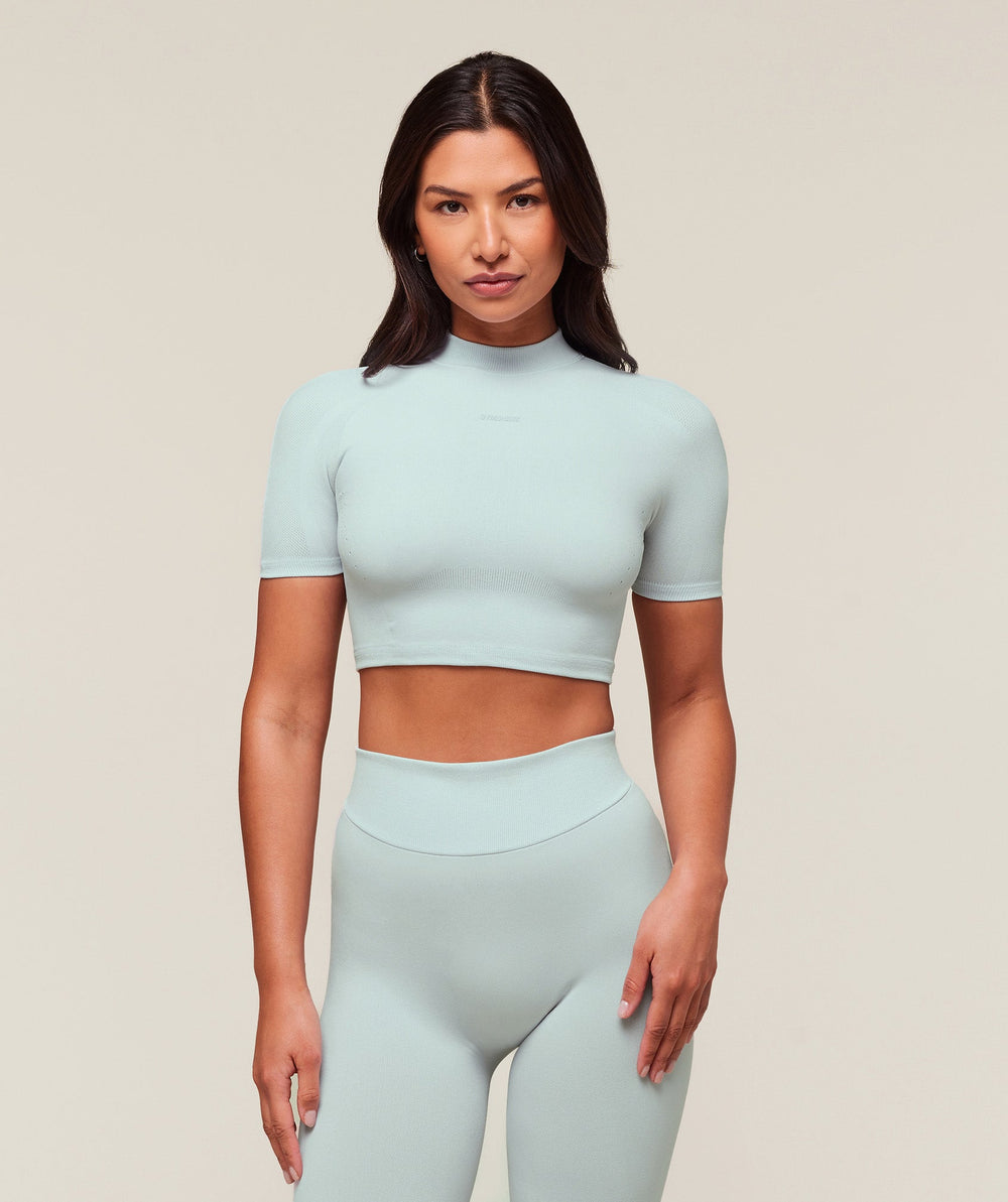 everywear Warp Knit Crop Top - Frost Blue