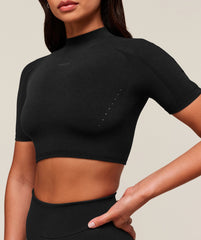 everywear Warp Knit Crop Top - Black