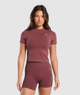 Everyday Seamless Tight Fit Tee - Burgundy Brown