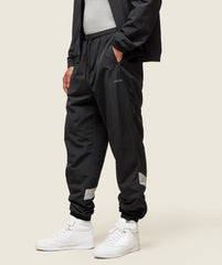 everywear Coach Track Pant - Black/Tame Grey
