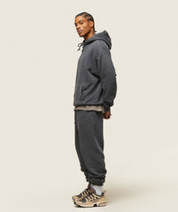 everywear Relaxed Sweatpants - Black