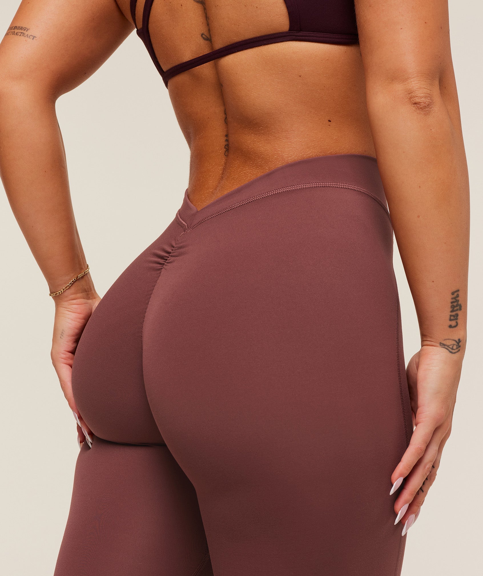 Lifting Dipped Waistband Leggings - Burgundy Brown