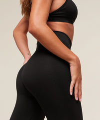Vital Soft Flared Legging - Black