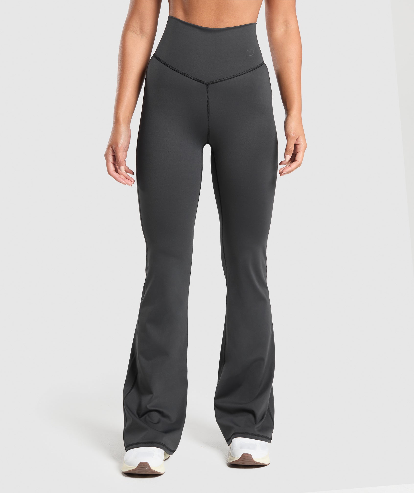 Elevate Flared Leggings 2.0 - Black