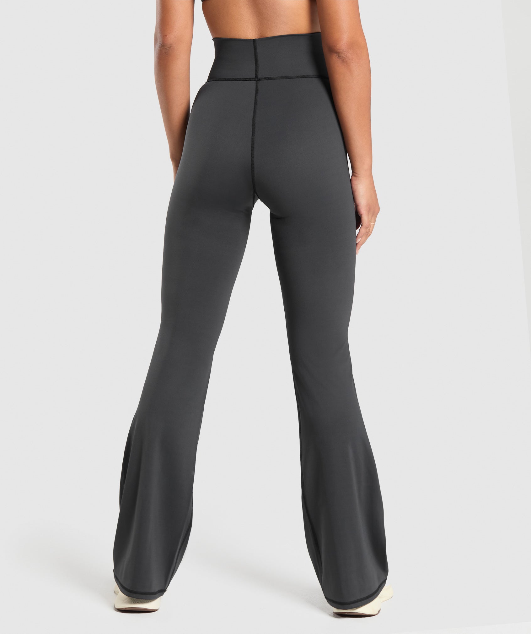 Elevate Flared Leggings 2.0 - Black