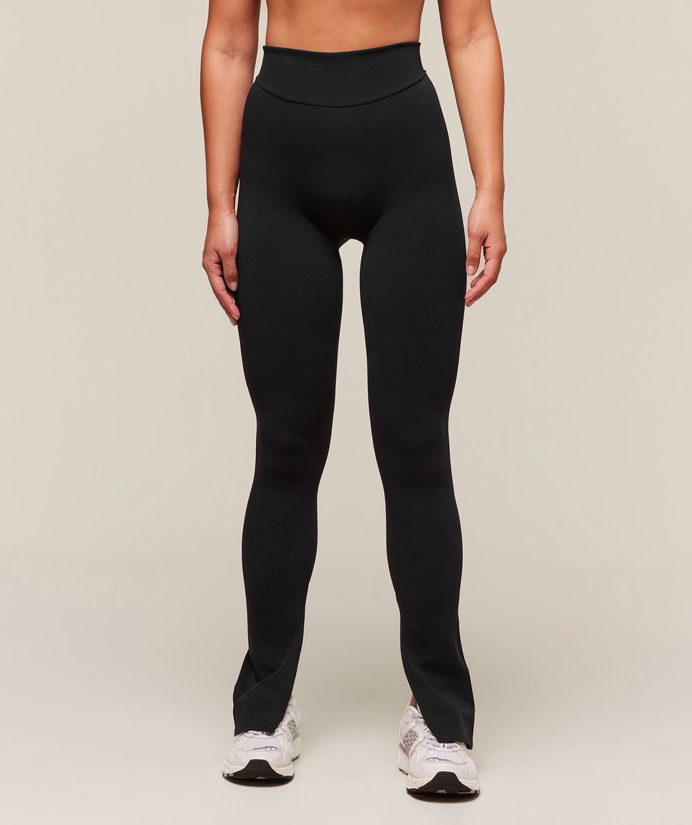 everywear Warp Knit Flare Legging - Black