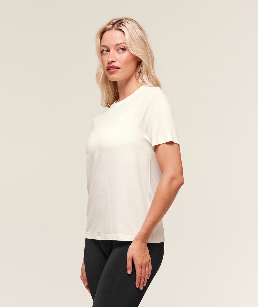 Everyday Seamless T-Shirt - Soft White
