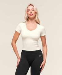 Everyday Seamless Tight Fit Crew Neck Tee - Soft White