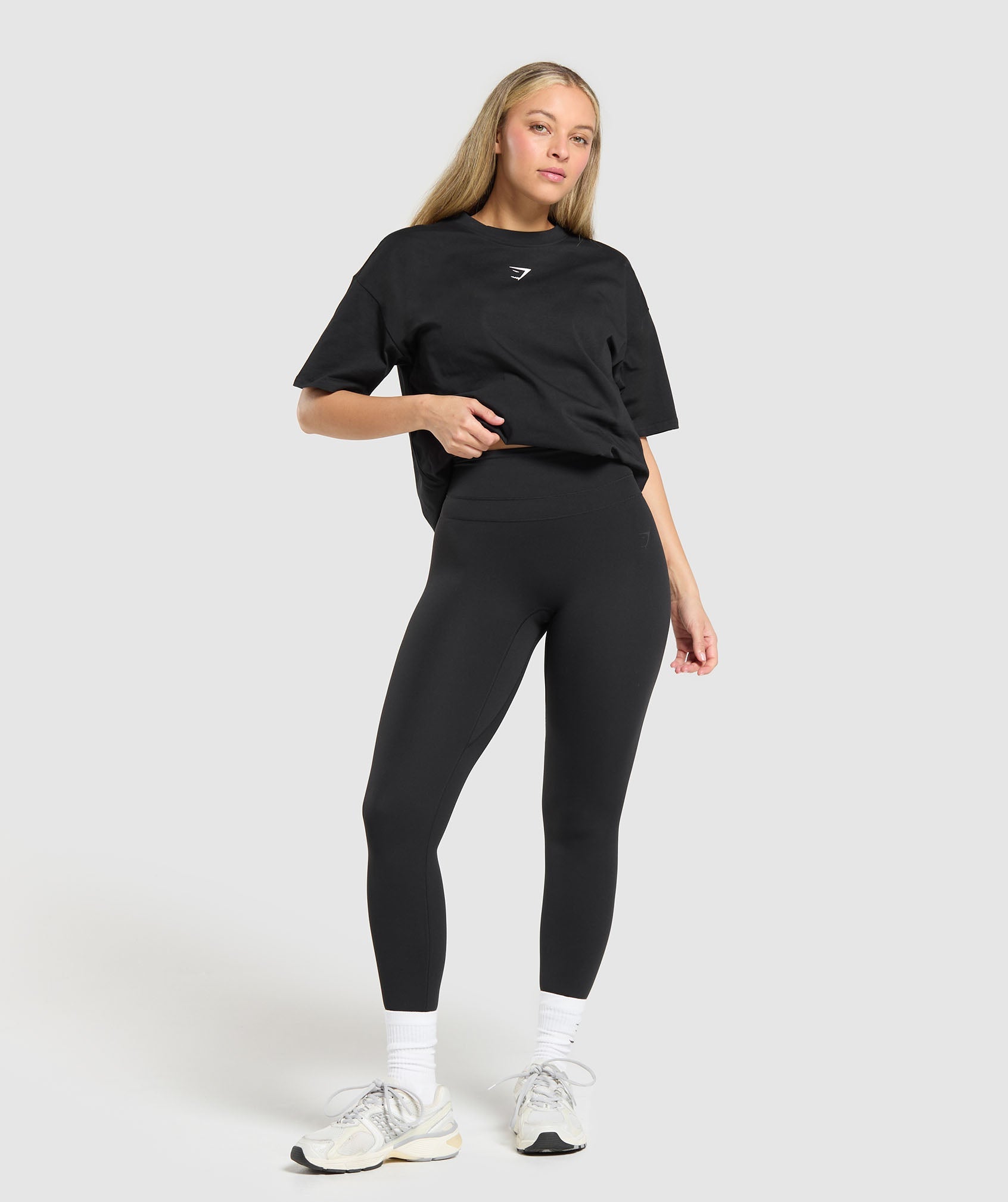 Trace Graphic Oversized T-Shirt - Black