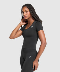 Everyday Seamless Tight Fit Crew Neck Tee - Black