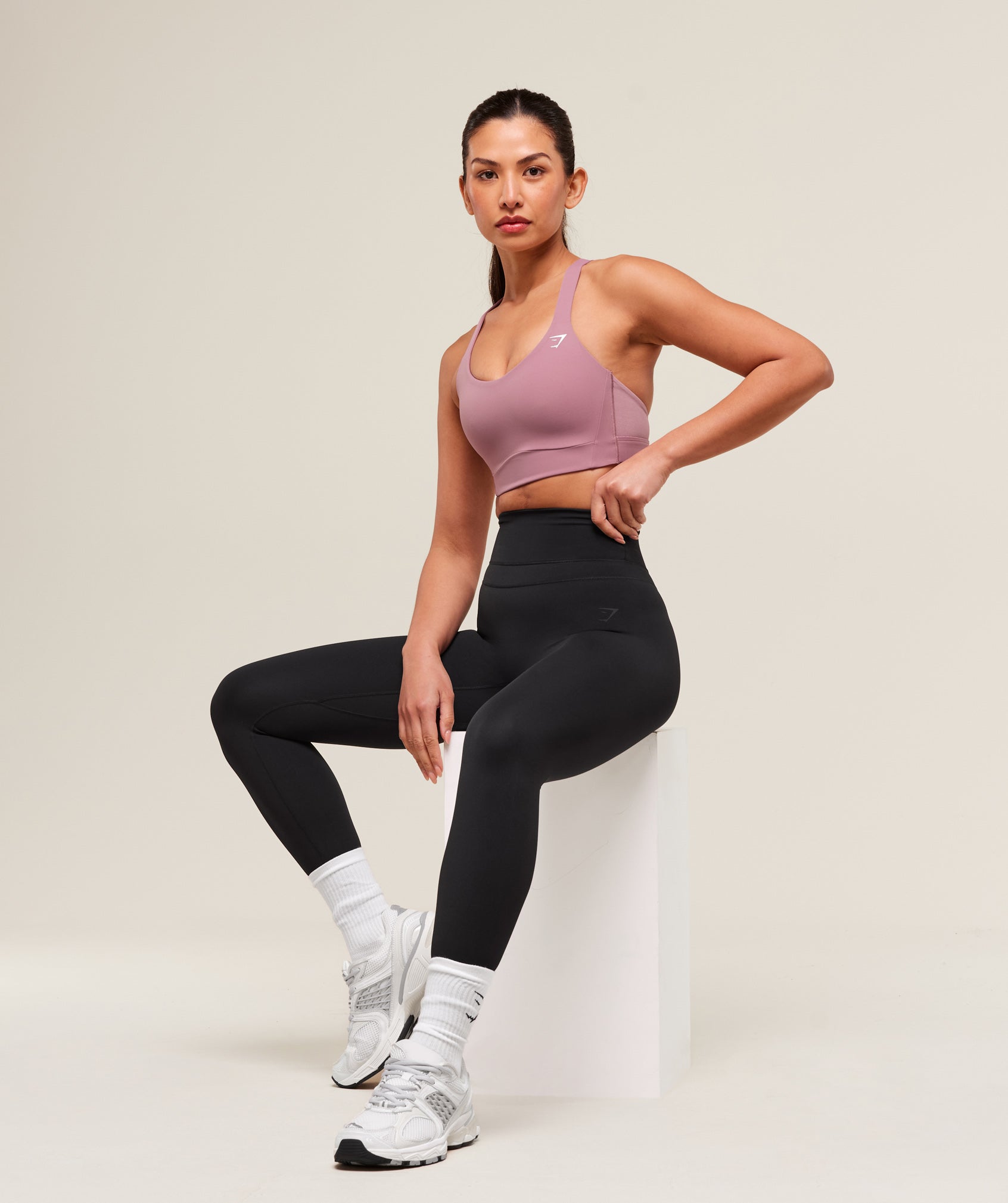 Crossover Strap High Support Sports Bra - Calm Pink