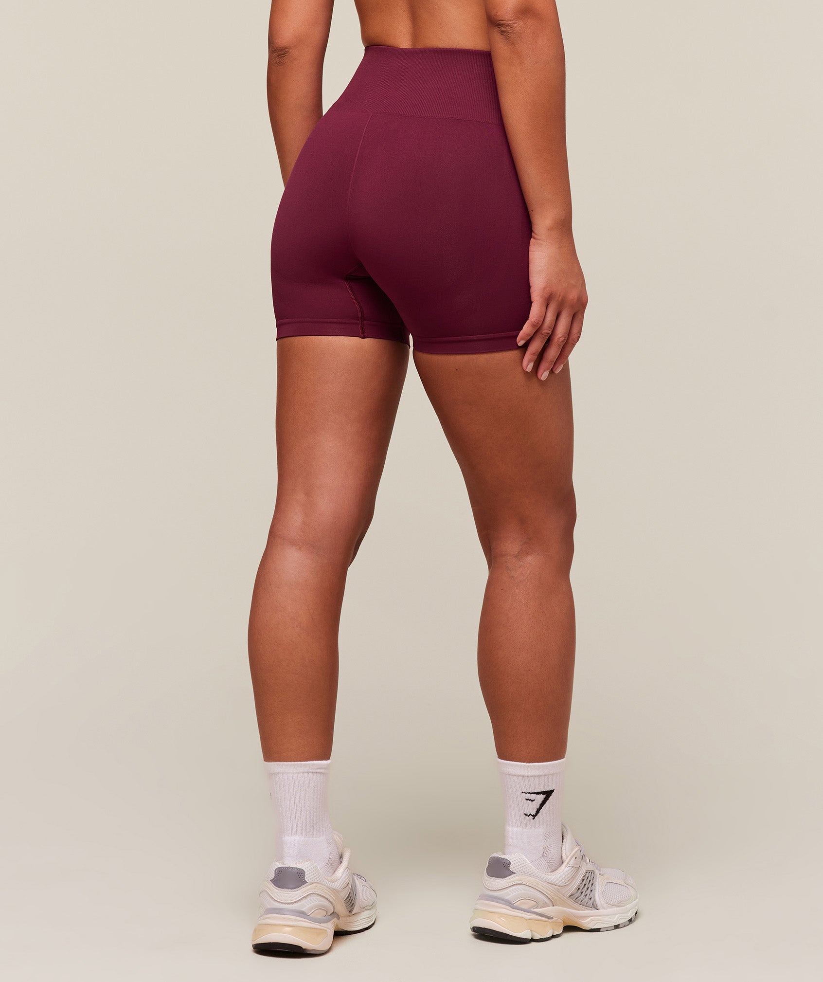Everyday Seamless Graphic Shorts - Strong Pink