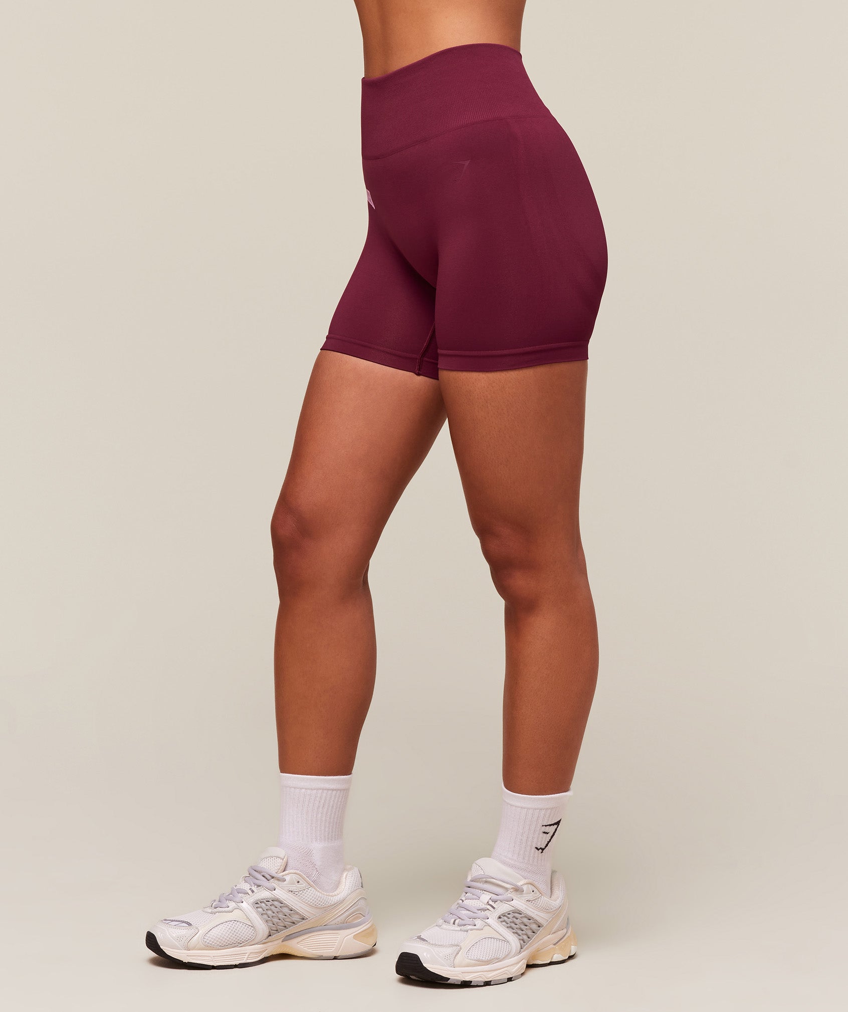 Everyday Seamless Graphic Shorts - Strong Pink