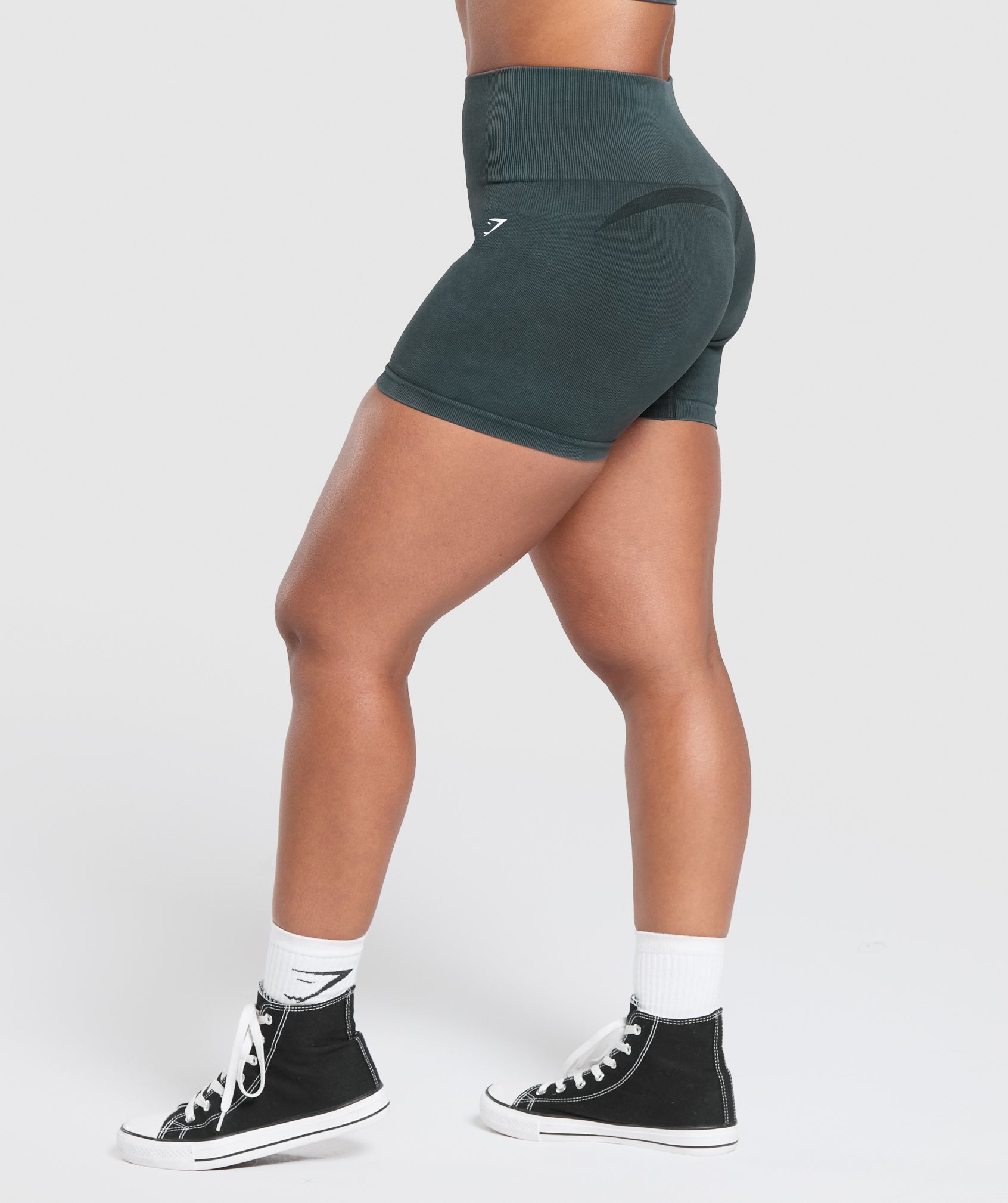 Gains Seamless Washed Shorts - Black