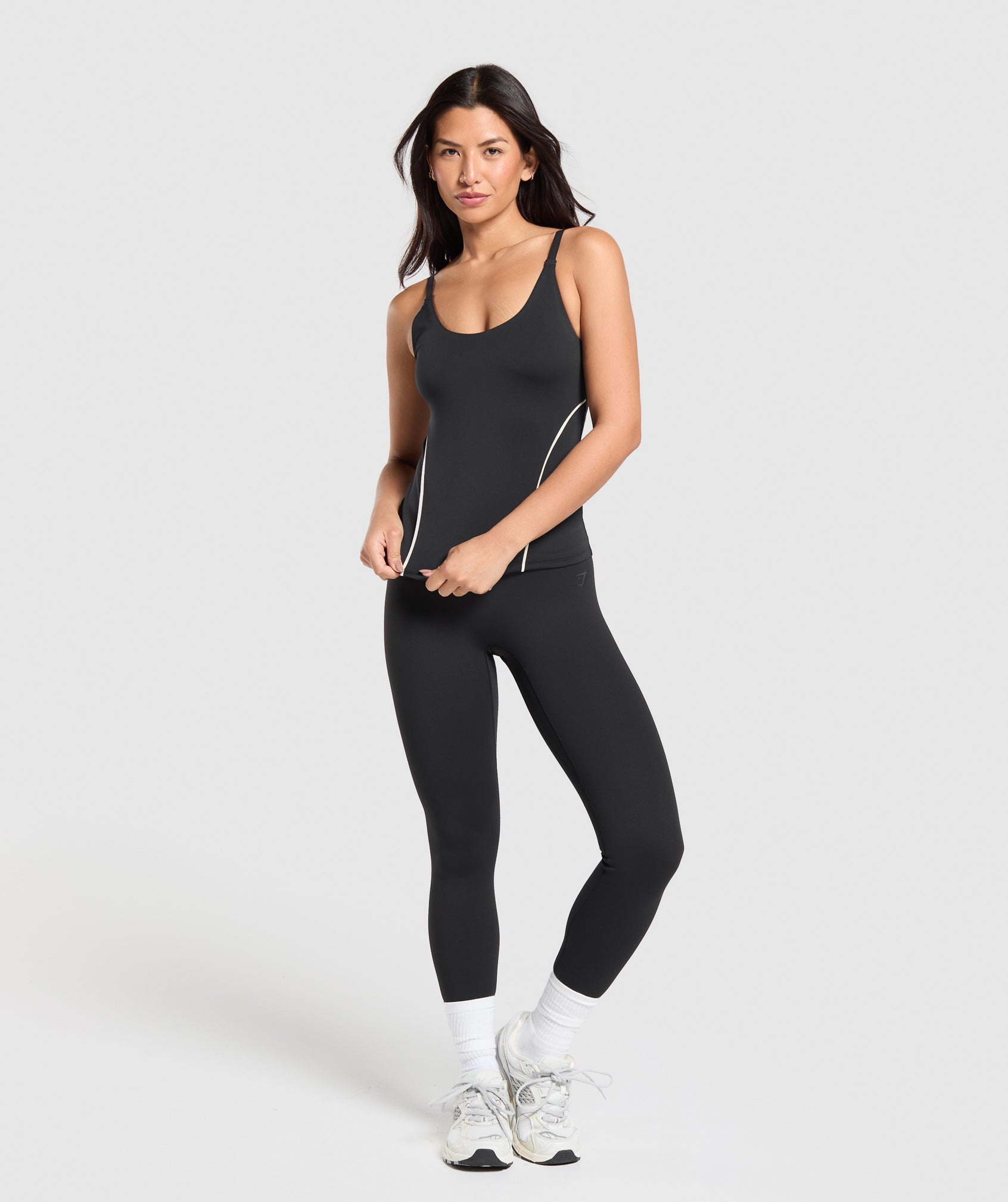 Contour Stitch Tank with Shelf - Black