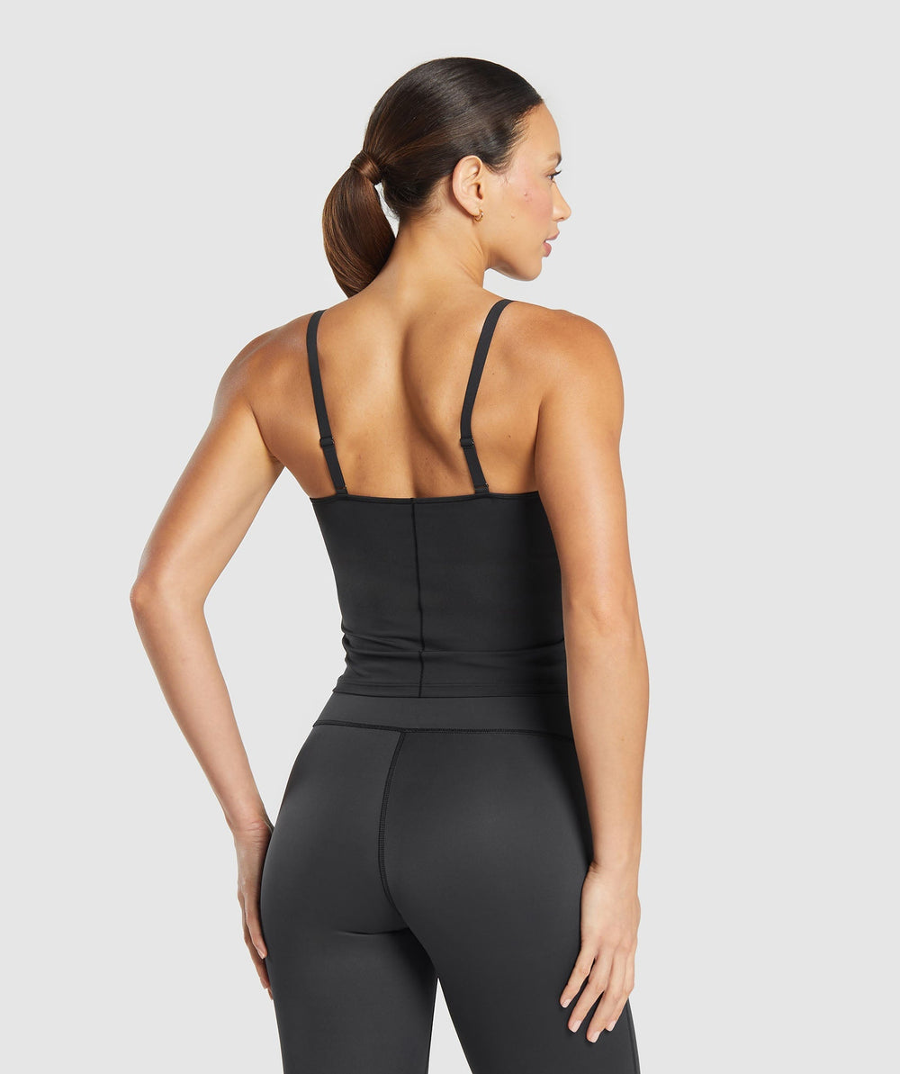 Elevate Mesh Tank With Shelf - Black