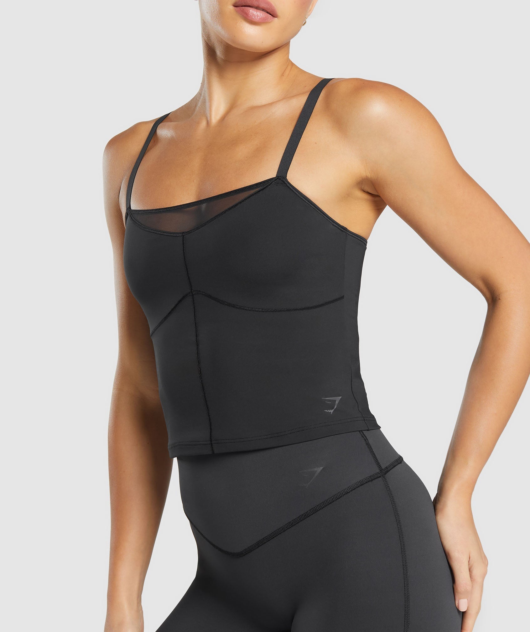 Elevate Mesh Tank With Shelf - Black