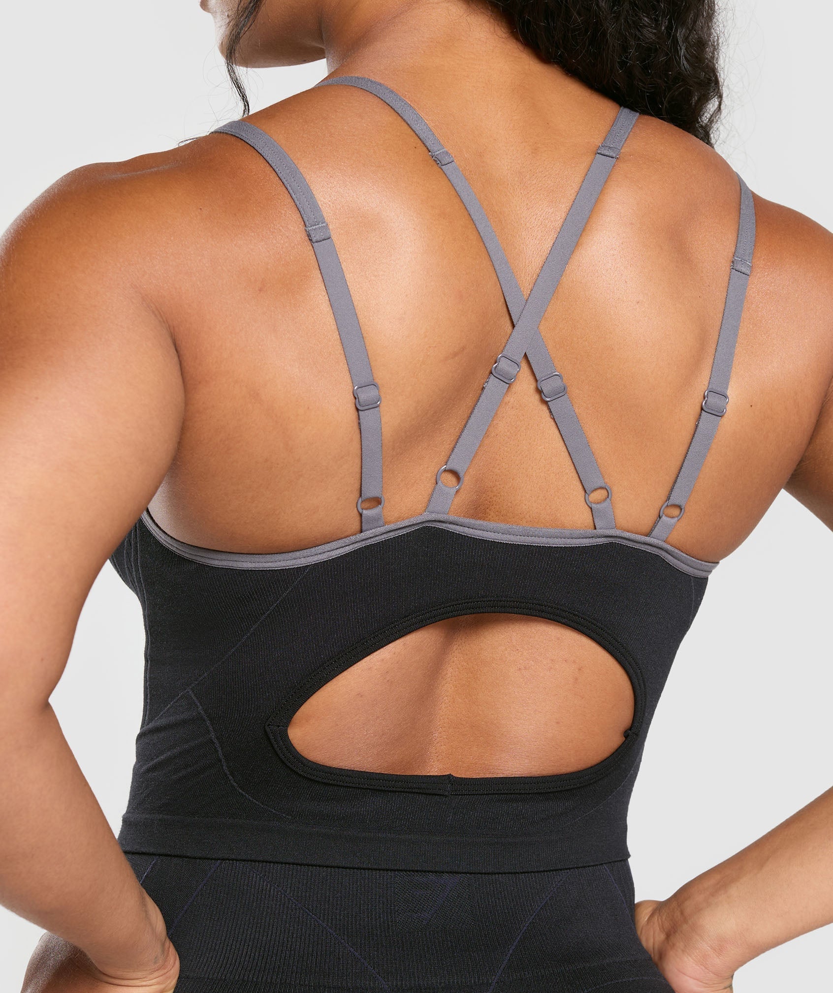 Apex Contrast Tank With Shelf - Black/Brushed Grey
