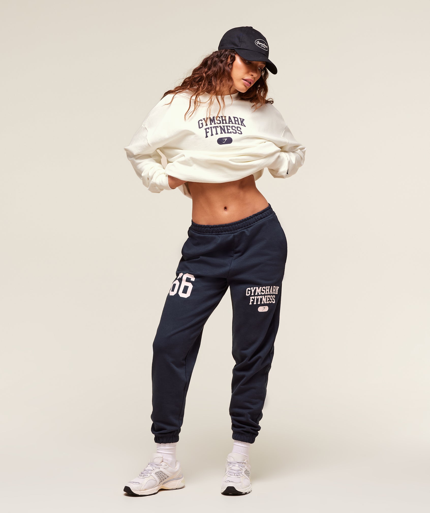 Varsity Graphic Pullover - Soft White
