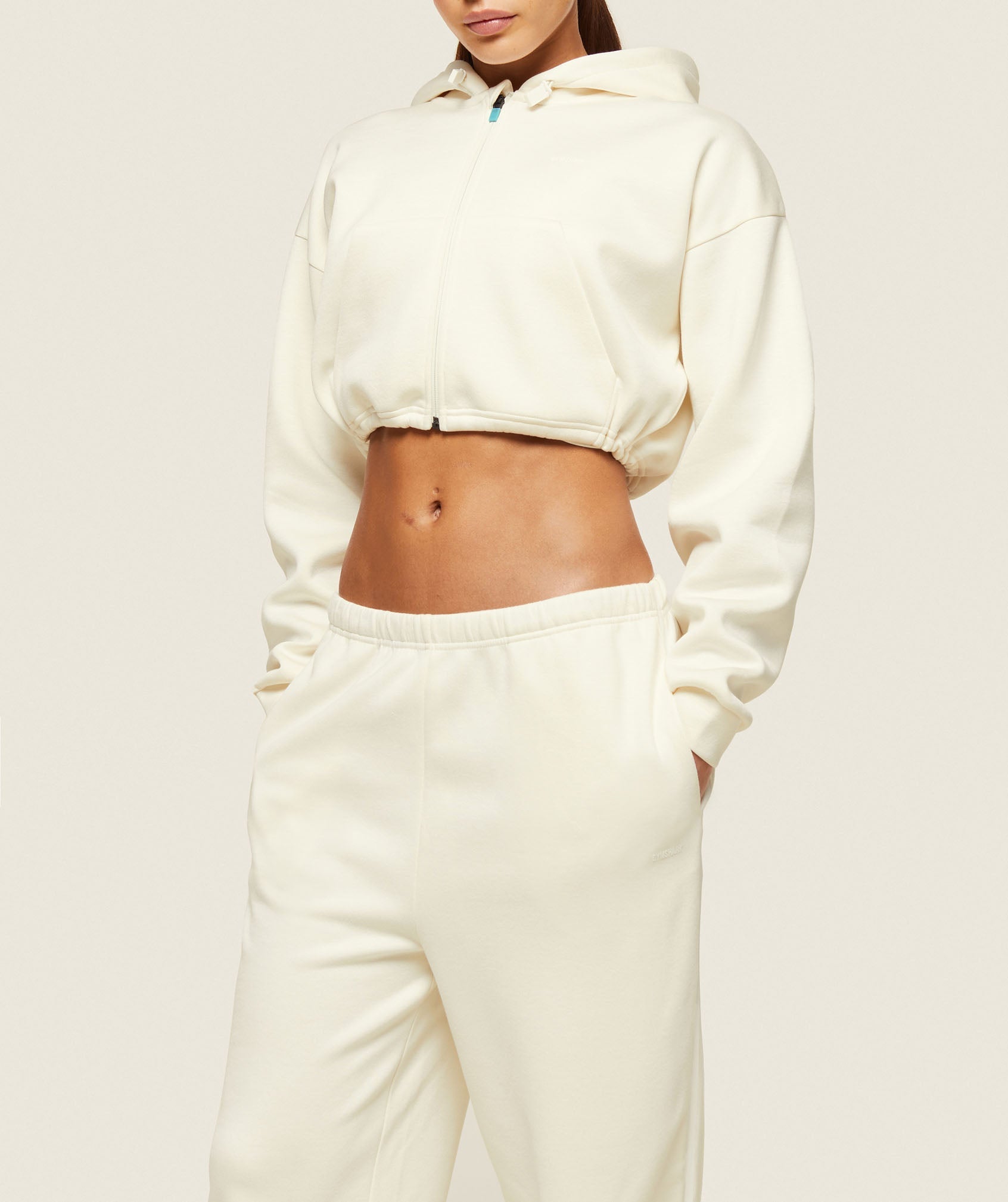 everywear Tech Cropped Hoodie - Soft White