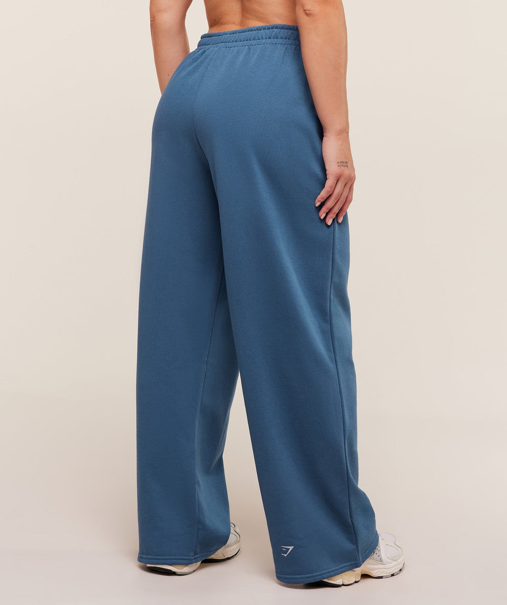 Lifting Club Graphic Straight Leg Joggers - Compound Blue
