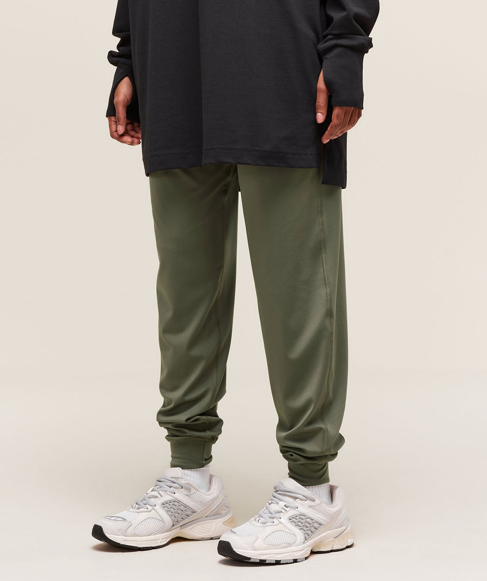 Covered Jogger - Core Olive