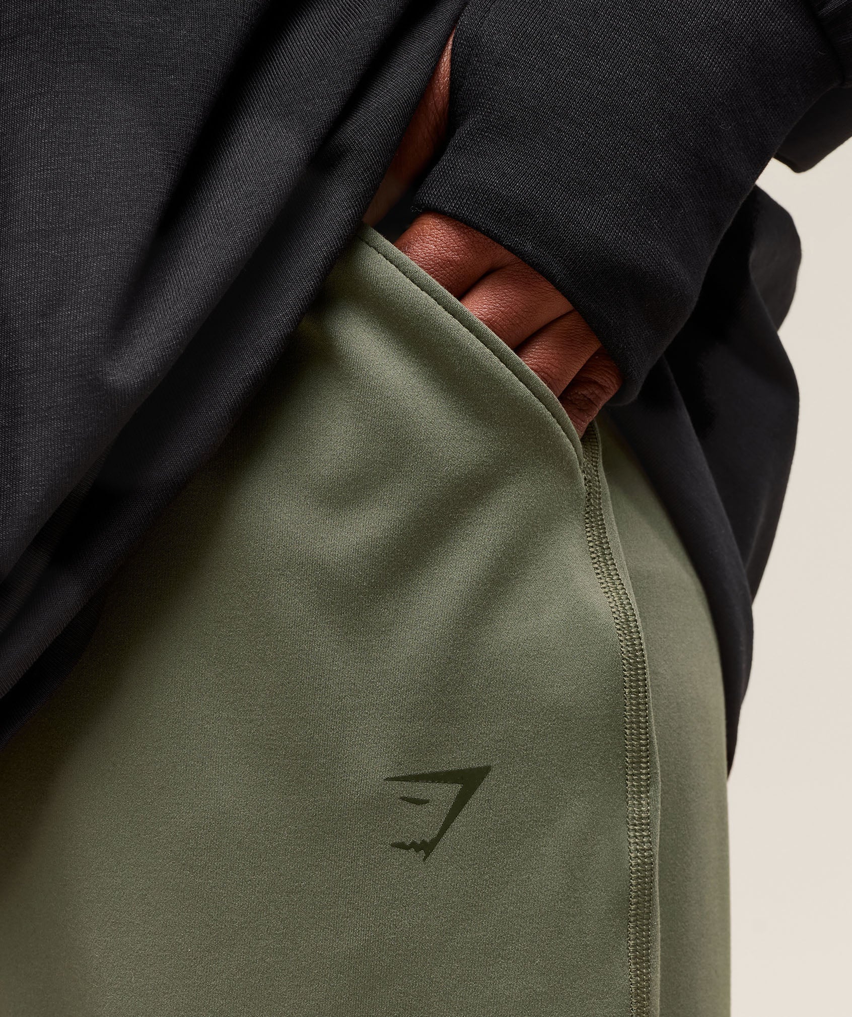 Covered Jogger - Core Olive