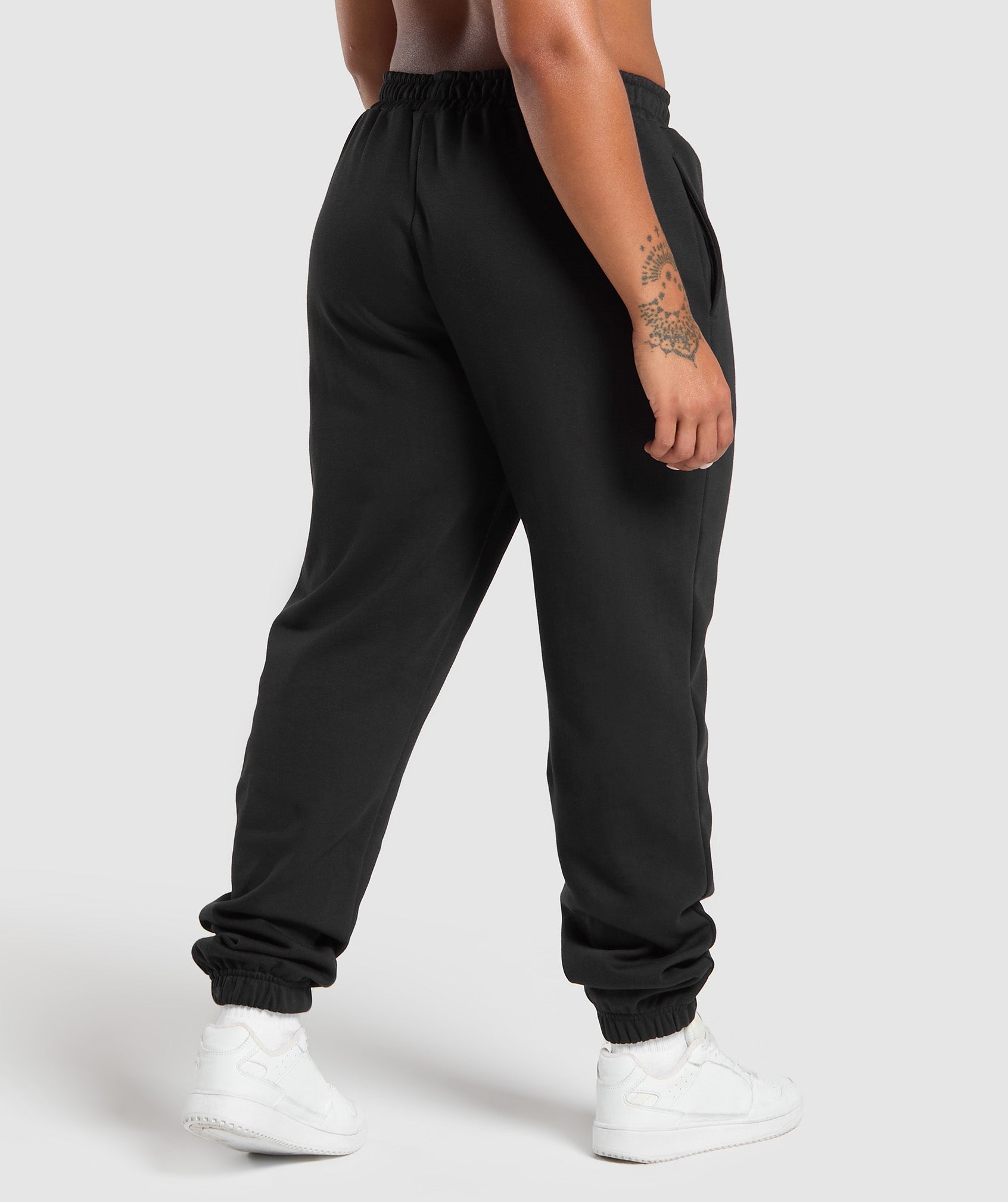 Strength Department Graphic Joggers - Black