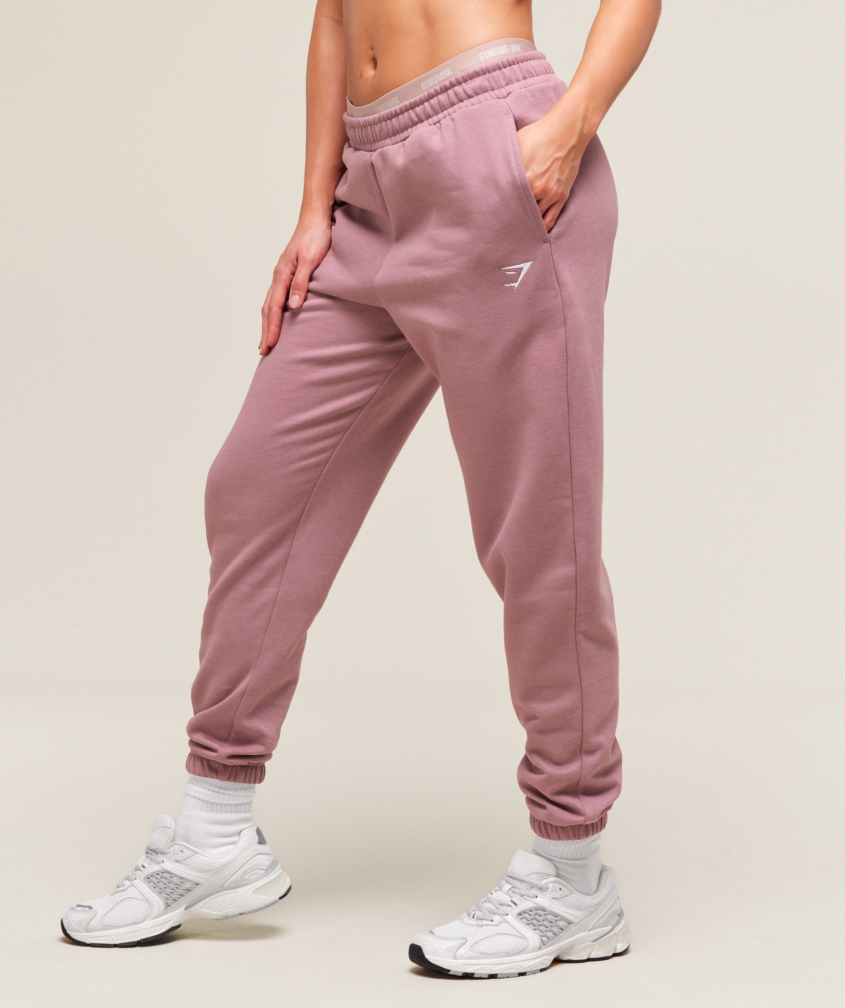 Training Fleece Joggers - Calm Pink