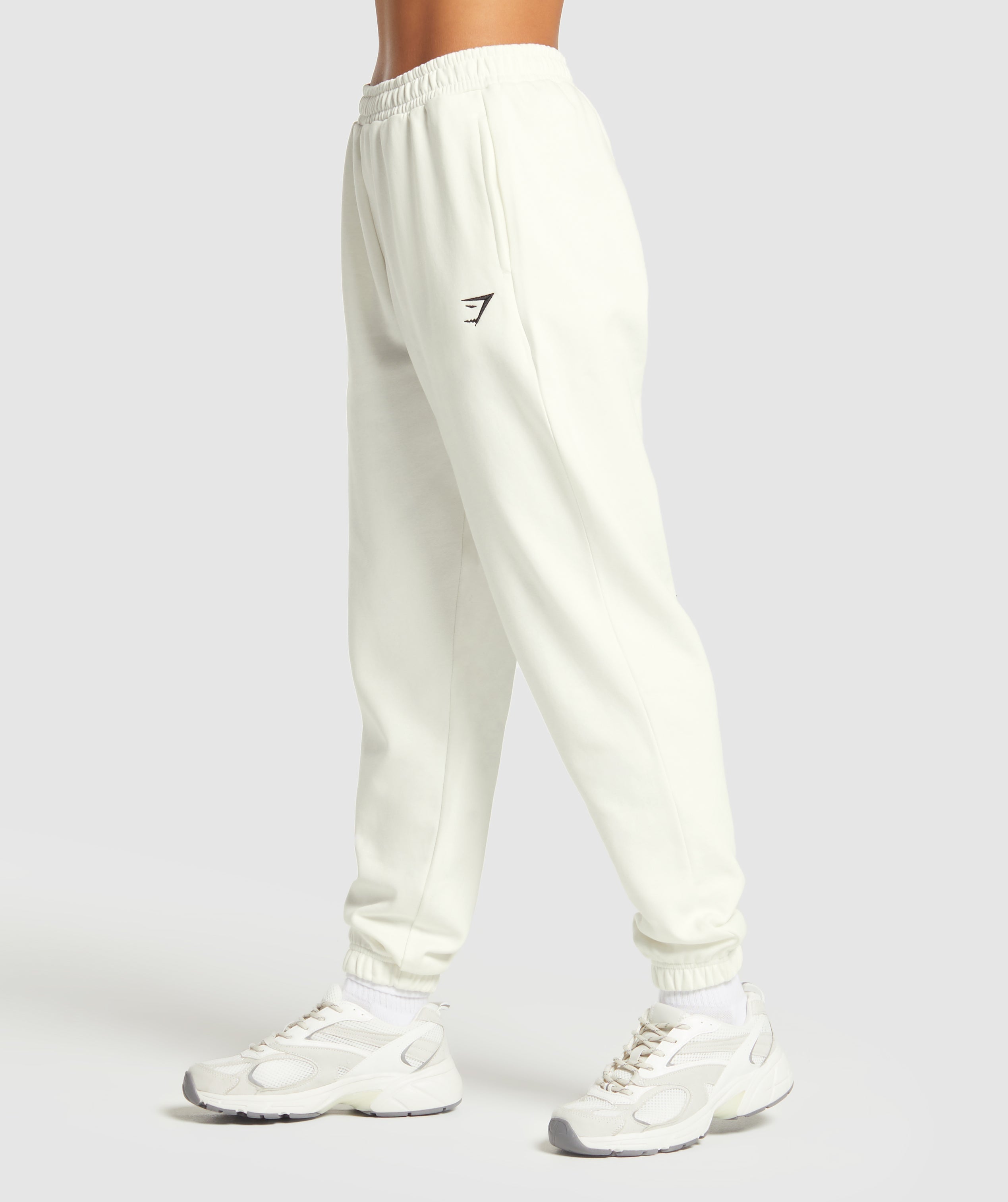 Training Fleece Joggers - Soft White