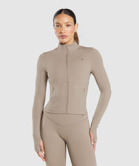 Elevate Tracktop - Lifestyle Brown