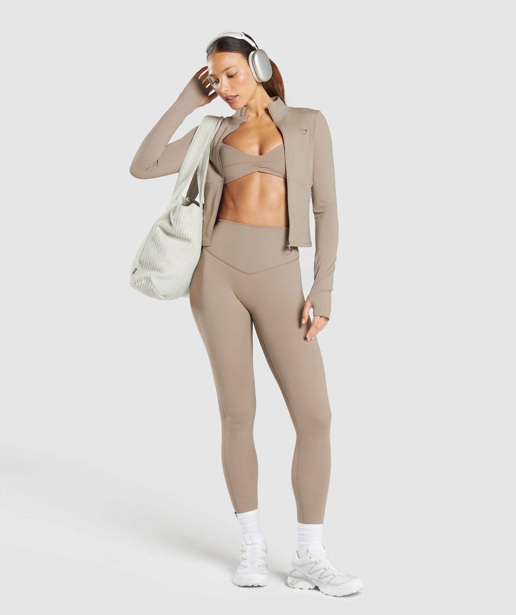 Elevate Tracktop - Lifestyle Brown