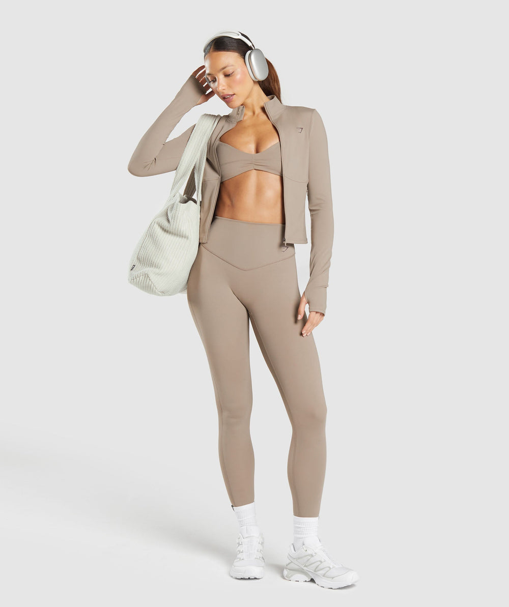 Elevate Tracktop - Lifestyle Brown