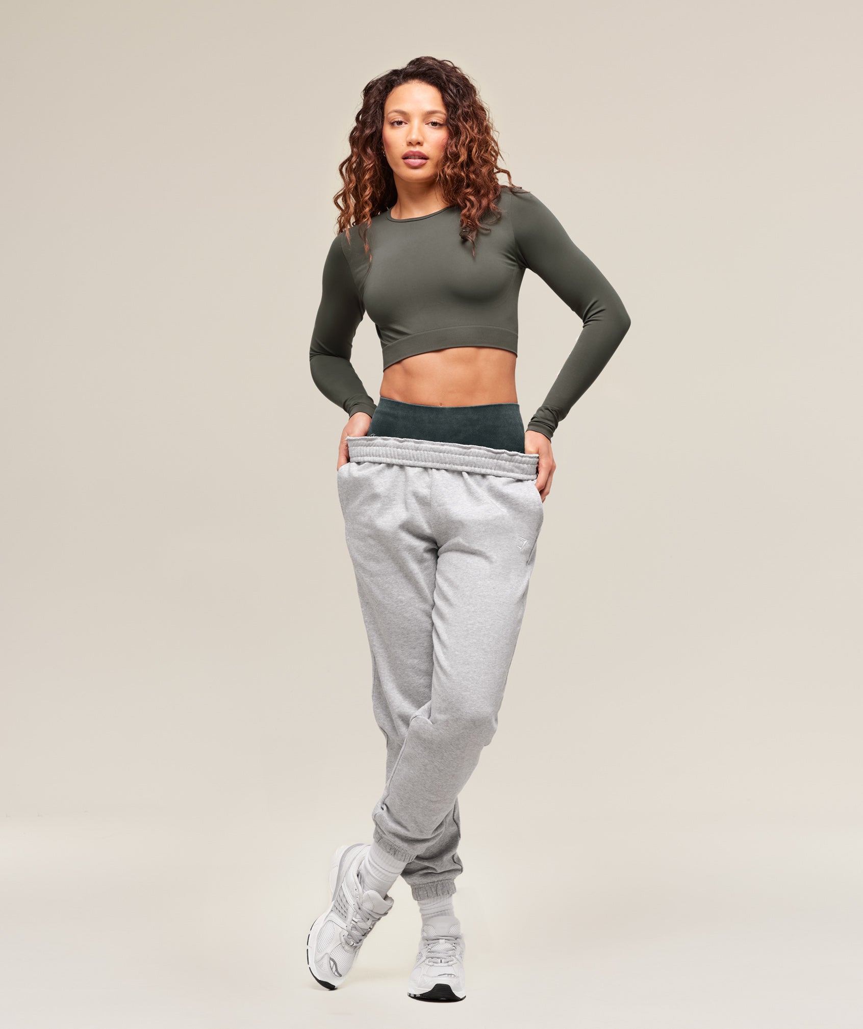 Everyday Seamless Long Sleeve Crop Top - Strength Green