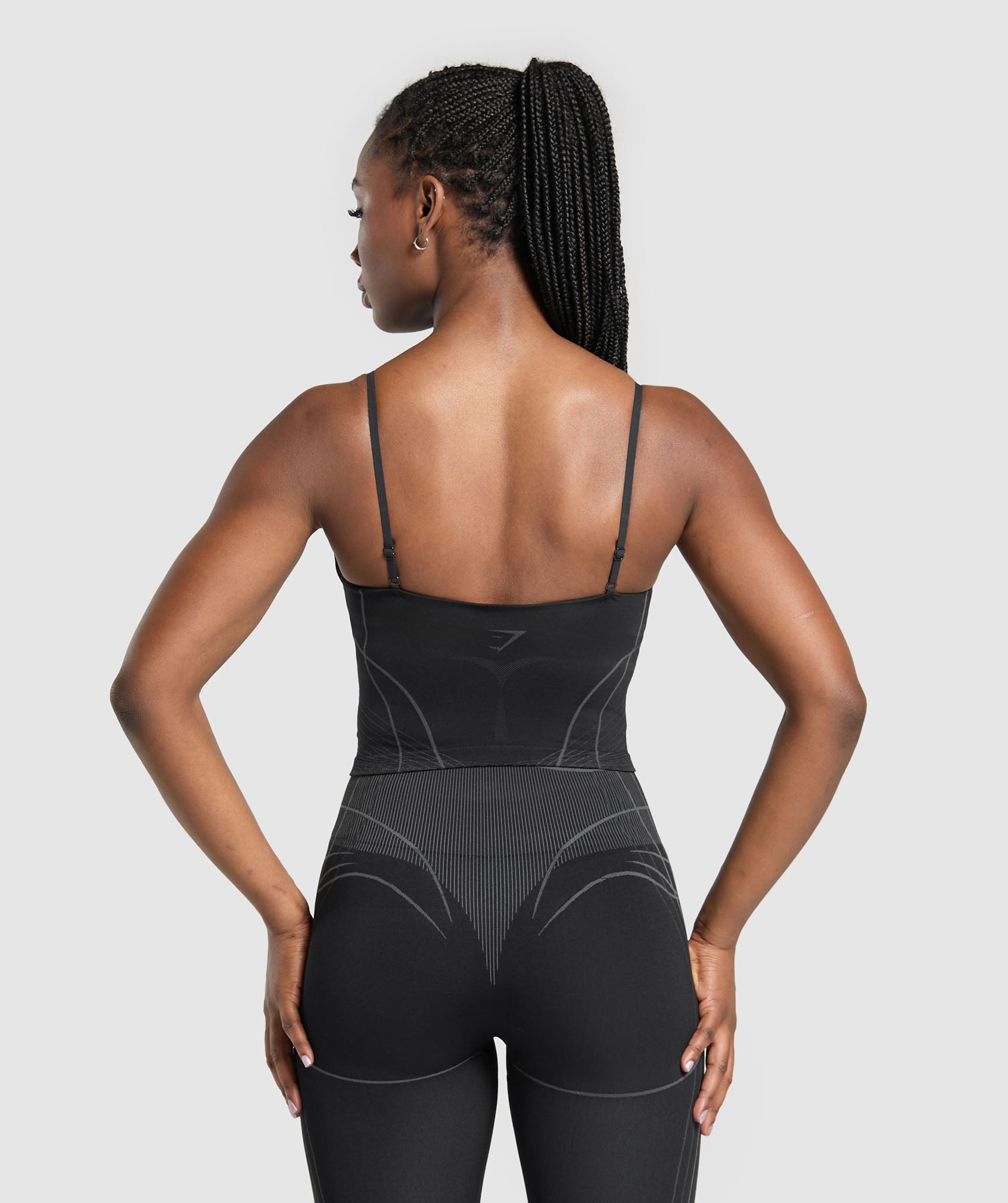 Apex Seamless Midi Tank With Shelf - Black/Graphite Grey