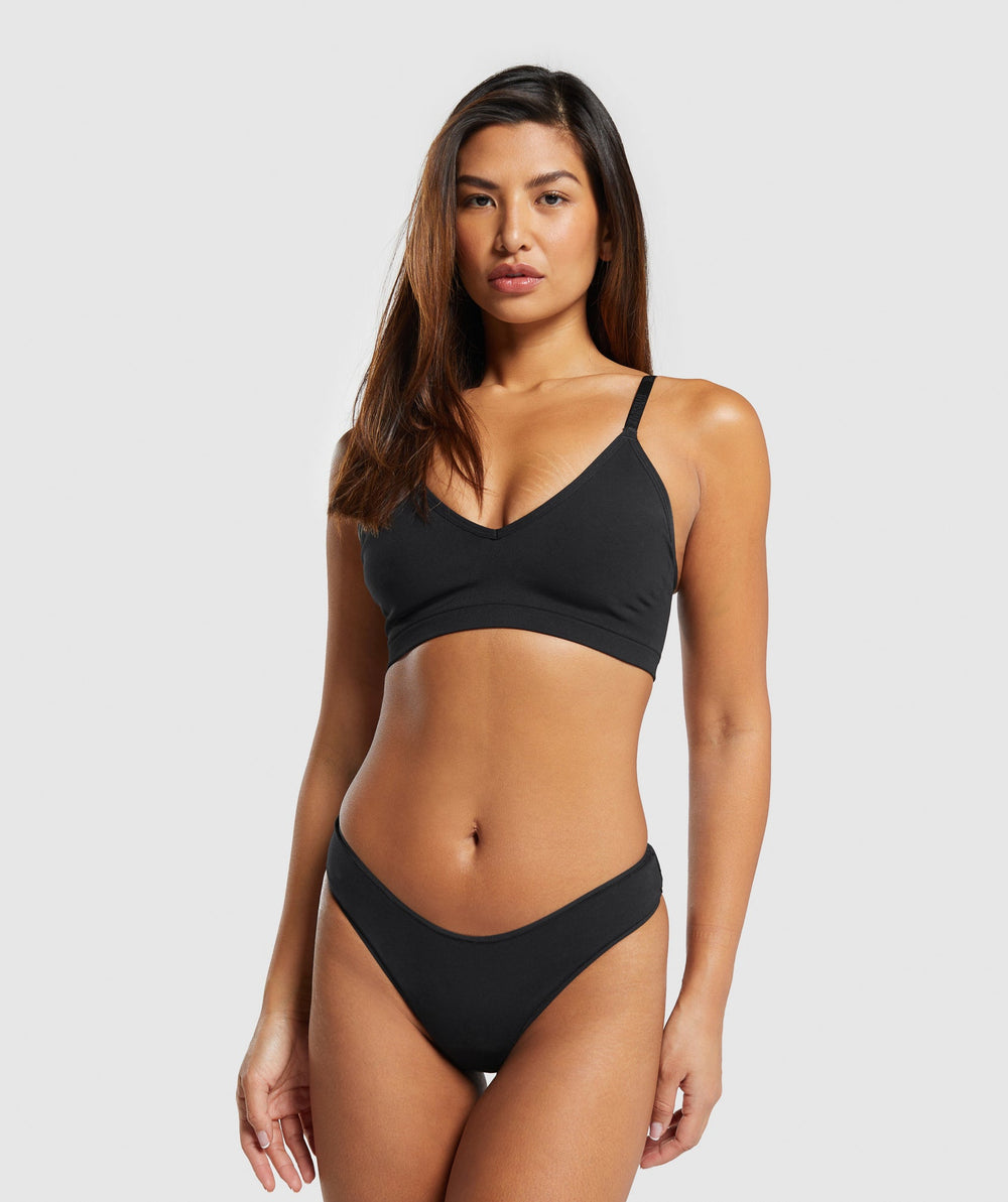 Seamless V Neck Bralette - Black