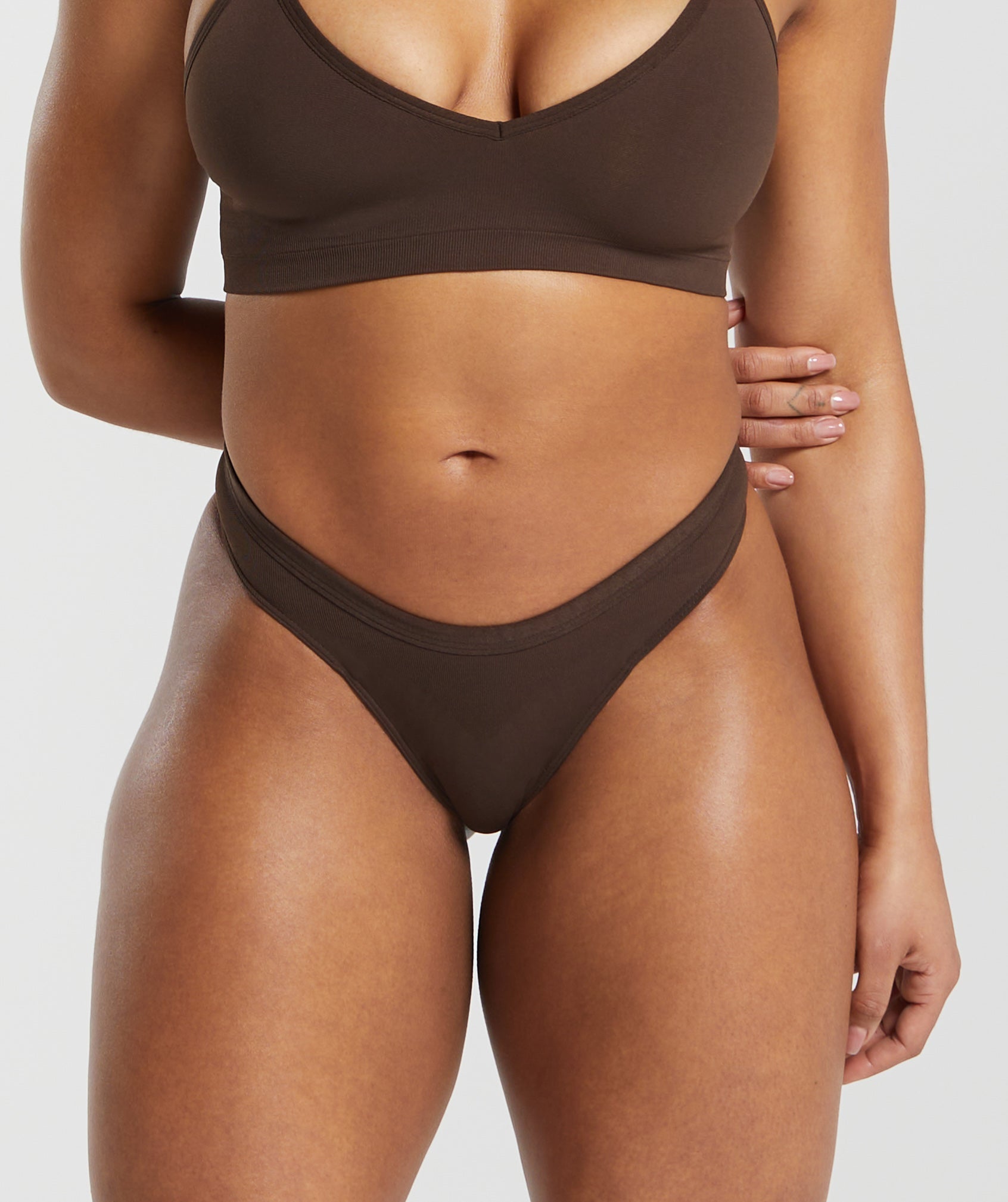 Seamless Dipped Front Thong - Archive Brown