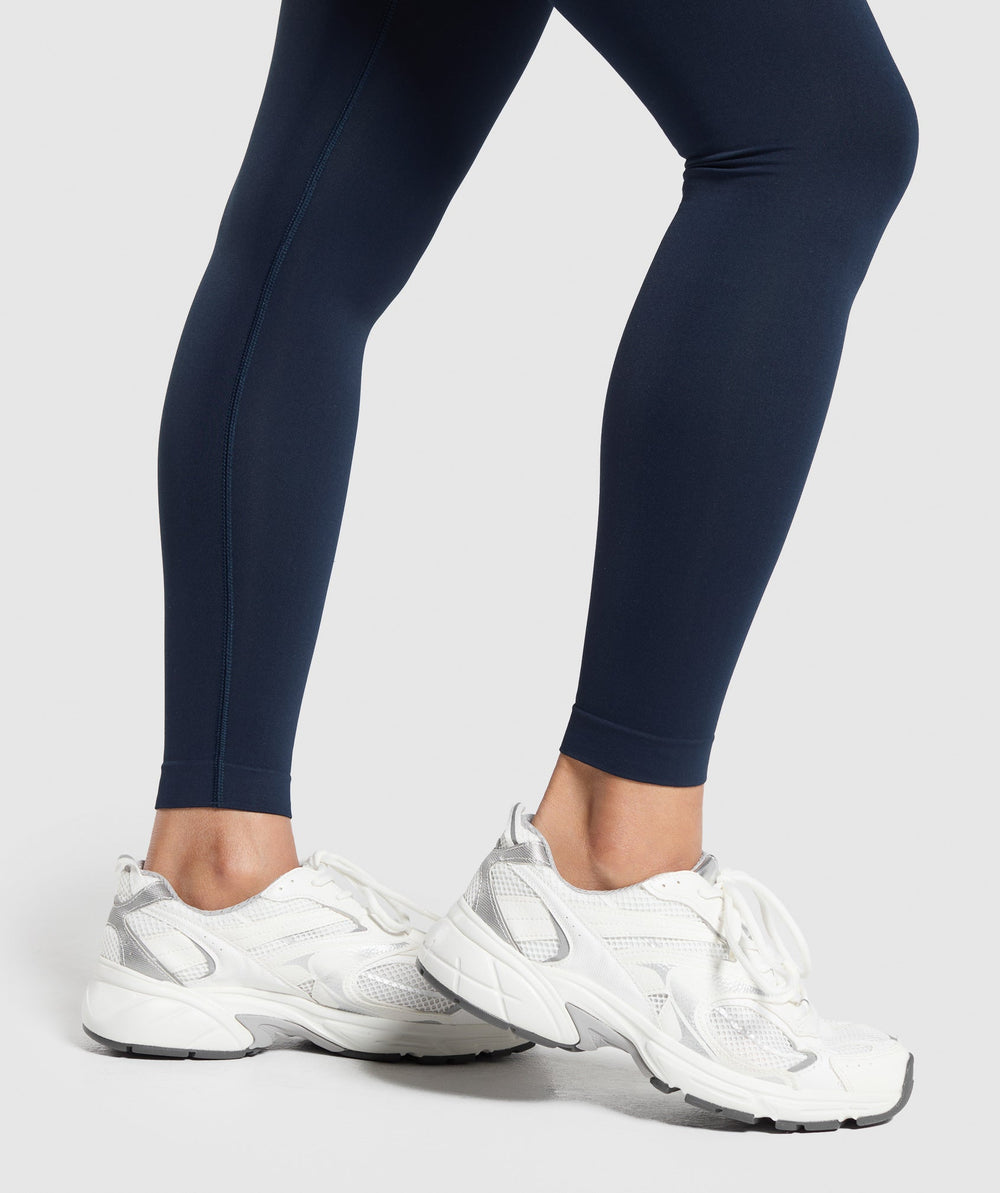 Everyday Seamless All in One - Navy