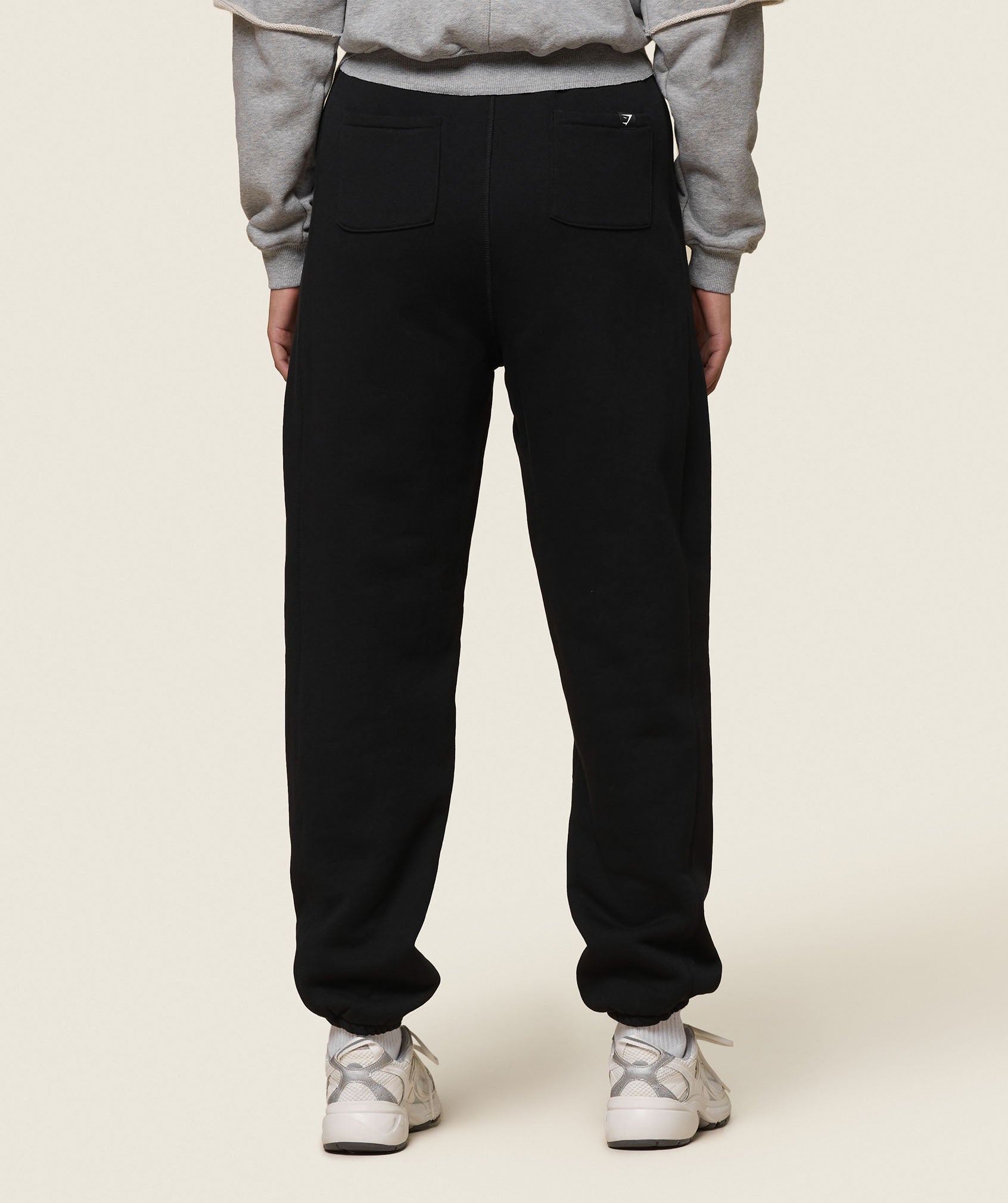 GS x Leana Deeb Oversized Joggers - Black