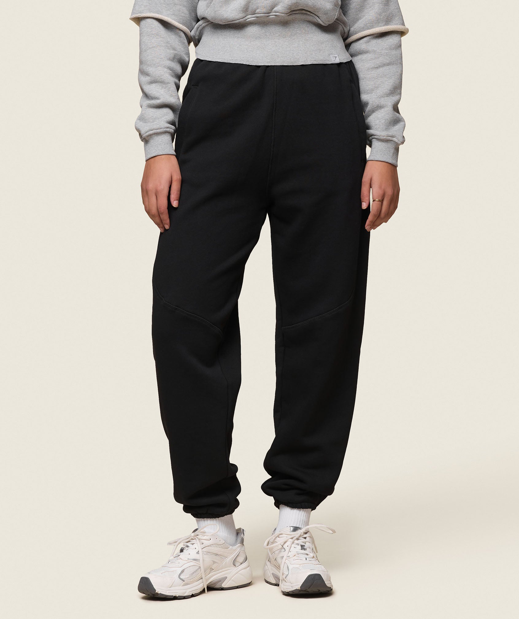 GS x Leana Deeb Oversized Joggers - Black