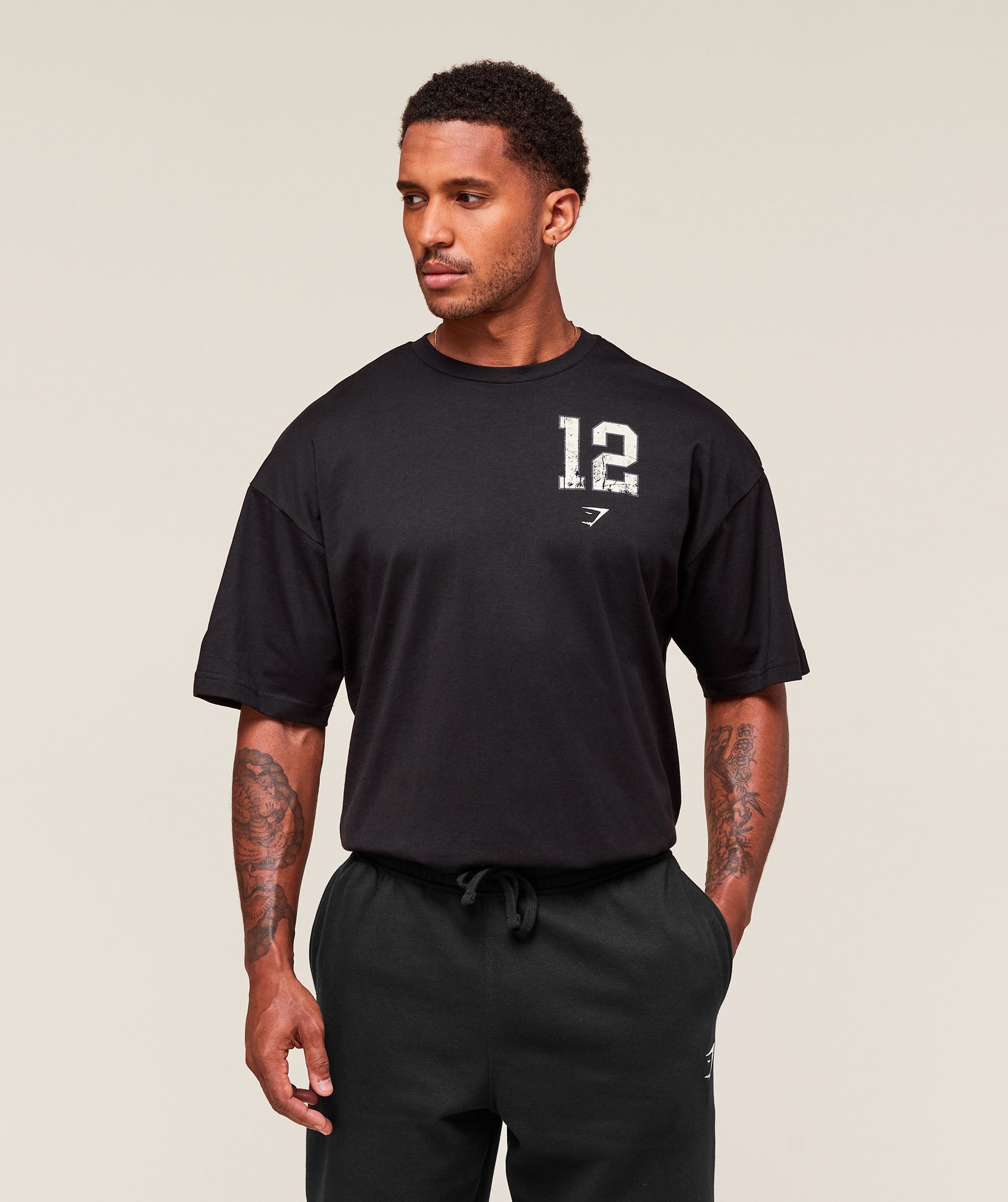 Collegiate Graphic T-shirt - Black