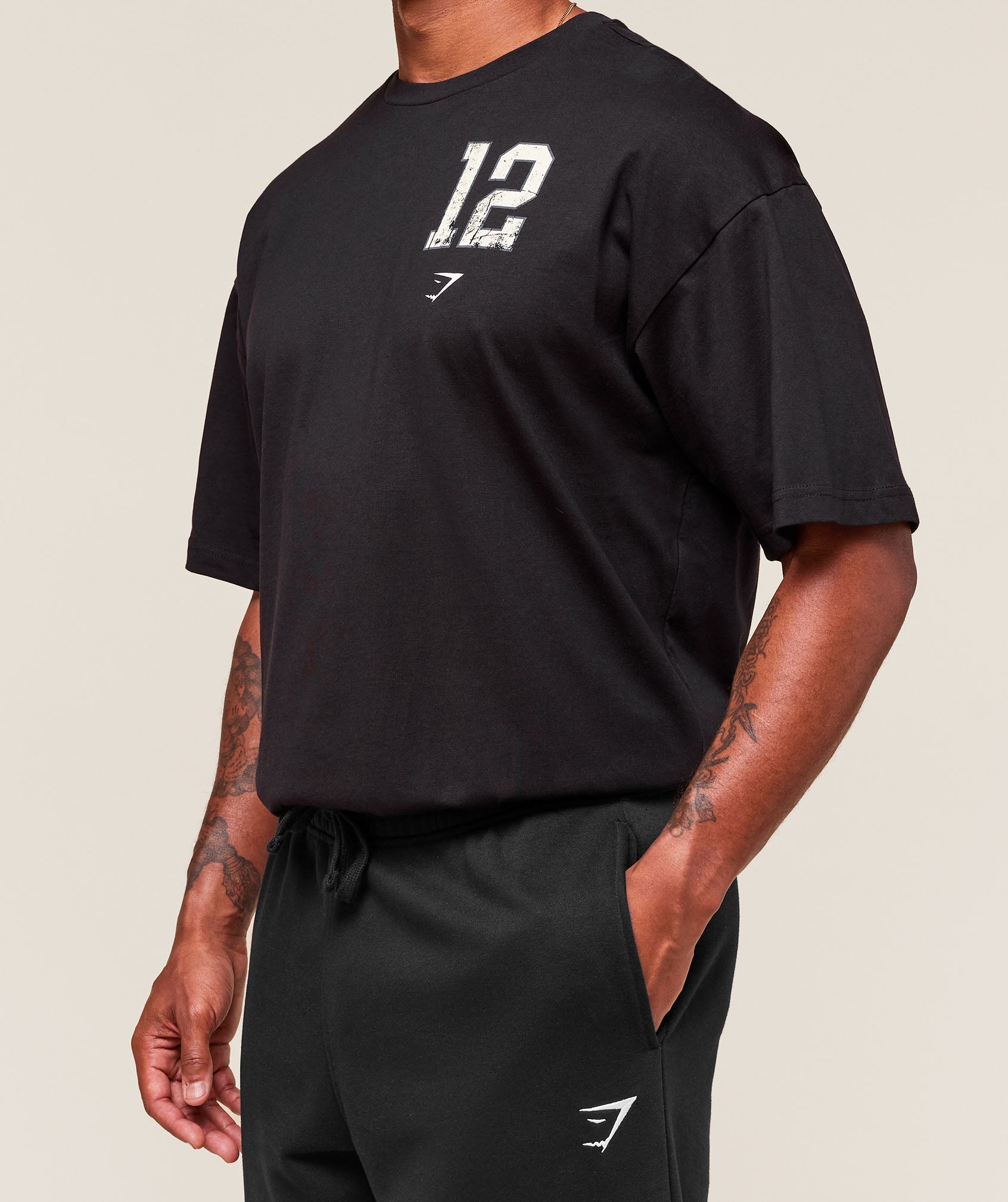 Collegiate Graphic T-shirt - Black