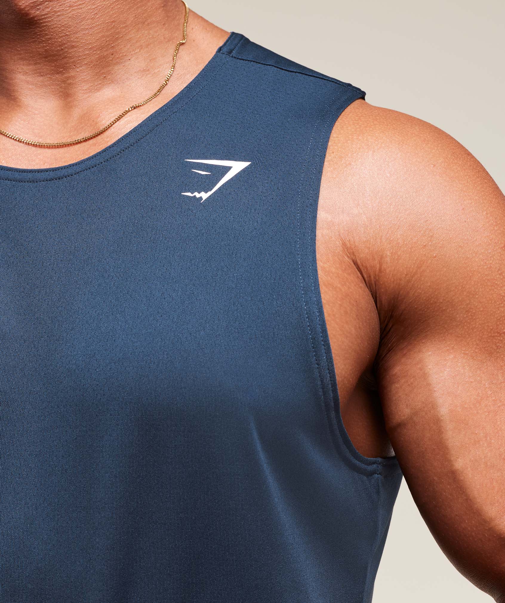 Arrival Tank - Navy
