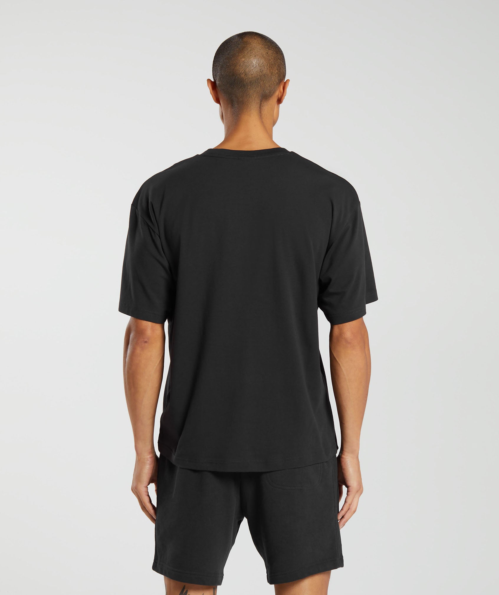 Essential Oversized T-Shirt - Black