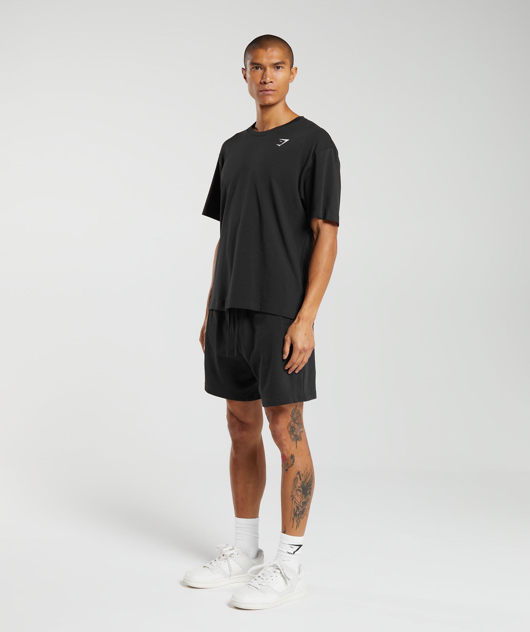 Essential Oversized T-Shirt - Black