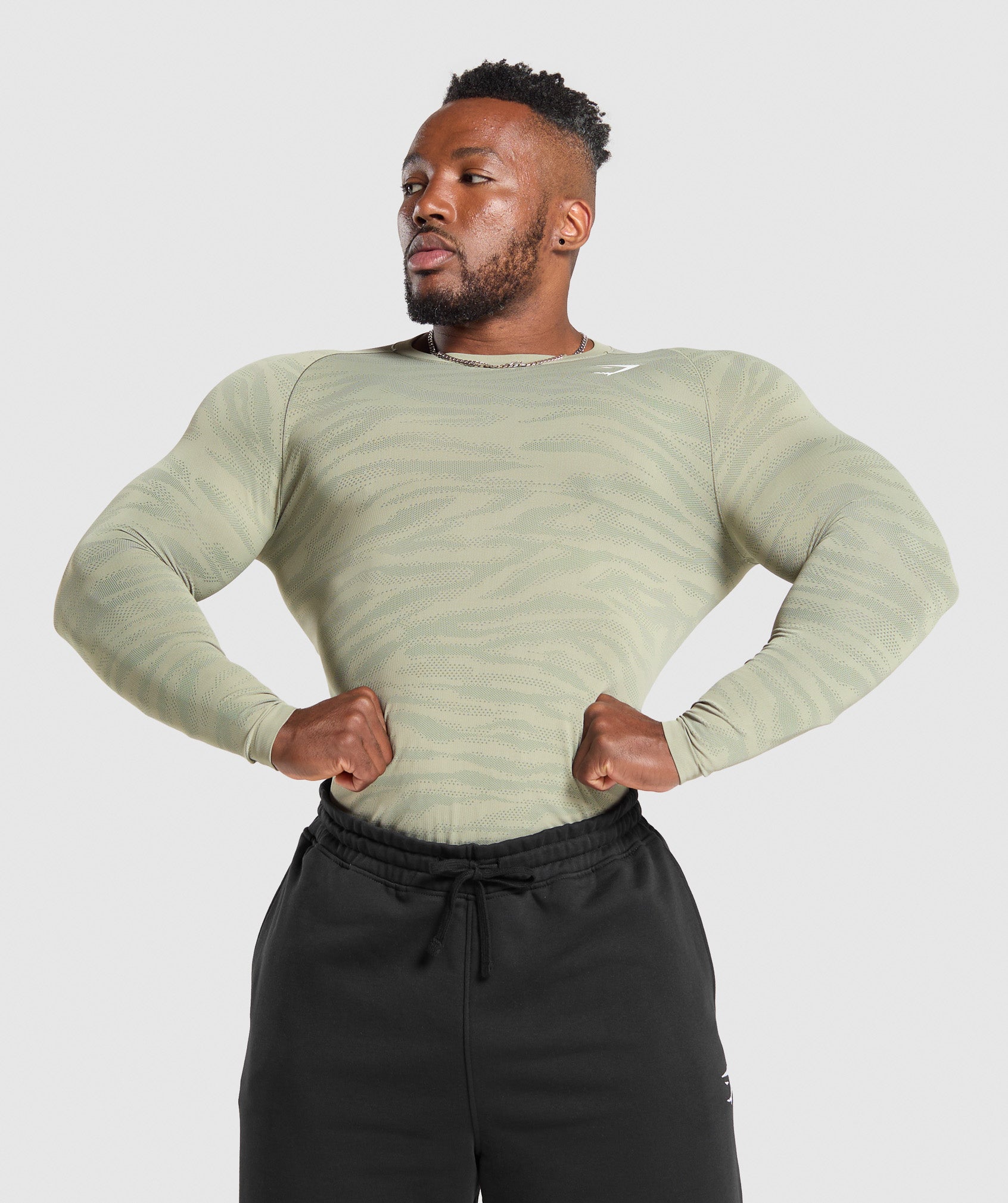 Geo Animal Seamless Long Sleeve T-Shirt - Chalk Green/Unit Green